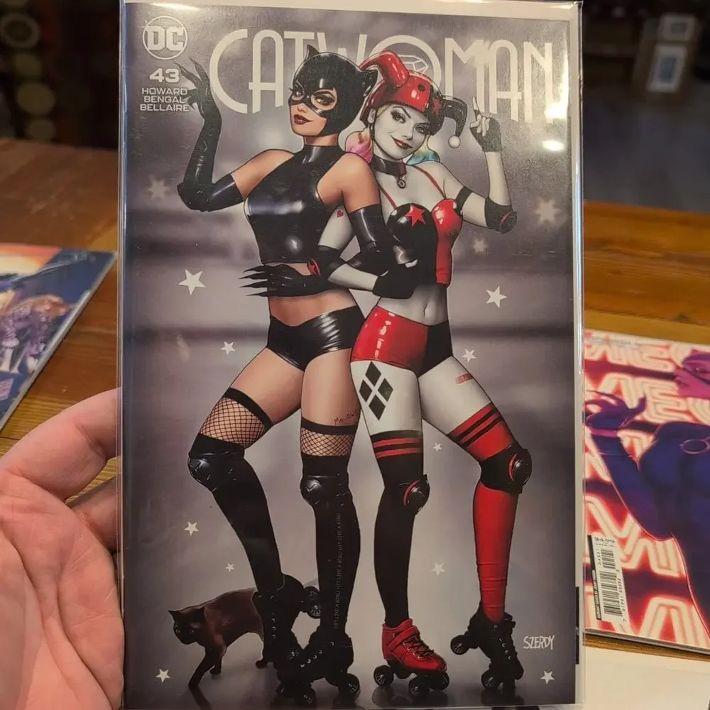 LOT OF 3 DC Comics CATWOMAN VARIANTS - Szerdy, Frison,‎ Sozomaika